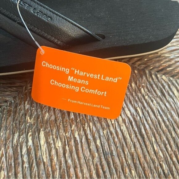 Black Flip Flops with Quilted Strap with Arch Support Size 8 - Picture 8 of 11